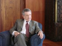 FOTO_07
W:200
H:150
7 kb