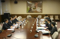 FOTO_06
W:245
H:163
13 kb